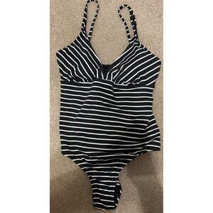 CATALINA NEW Black/White Shelf Bra One Piece Swimsuit Sz 16-18 XL